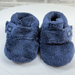 UGG Bixbee Baby Booties Blue Furry Fleece Slippers Shoes Size 4/5